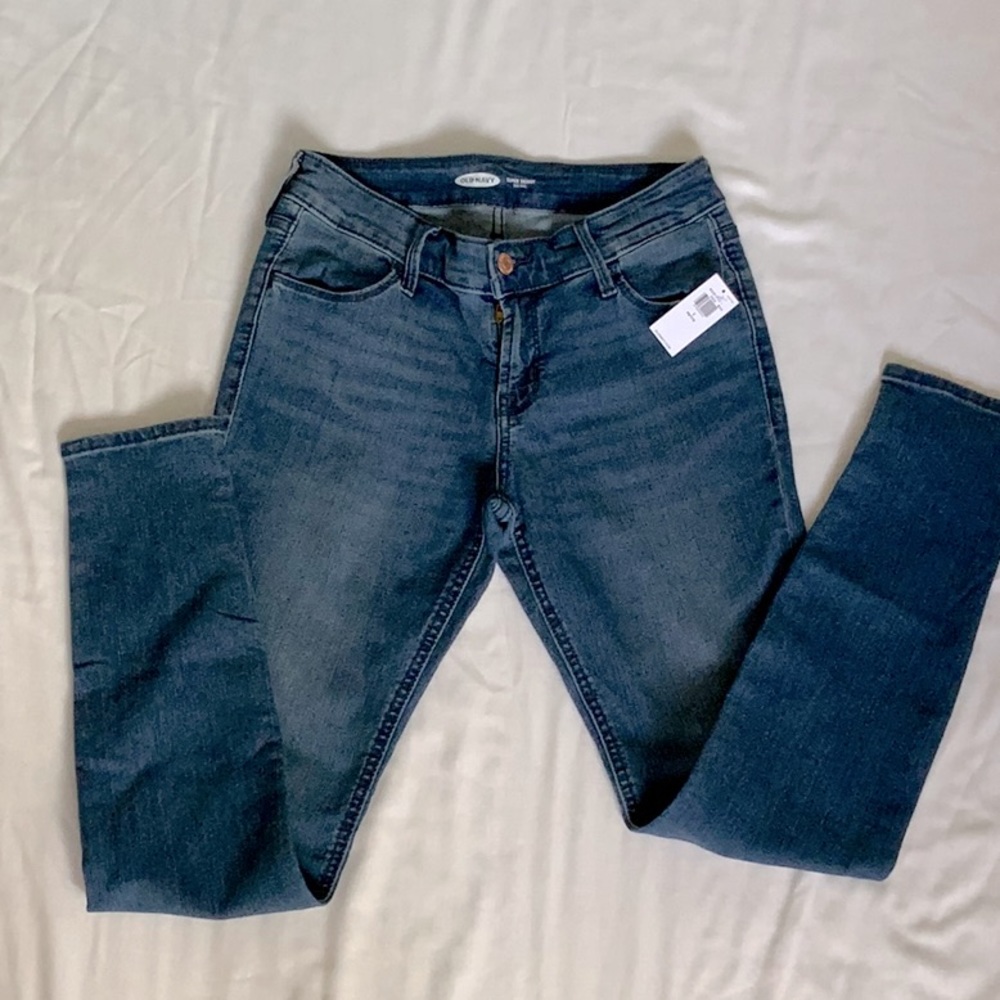Old Navy super skinny mid-rise jeans NWT
